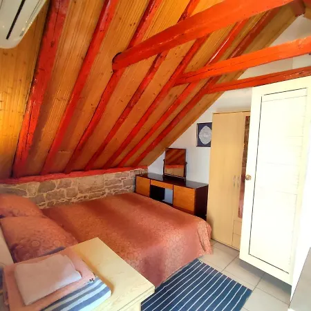 Apartmani Ana Leko Apartment